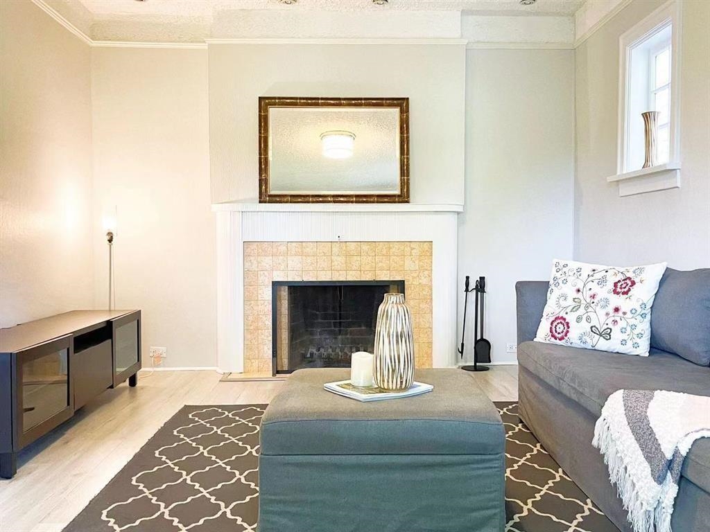 Unit Main House - 3093 29th Avenue, Vancouver 2