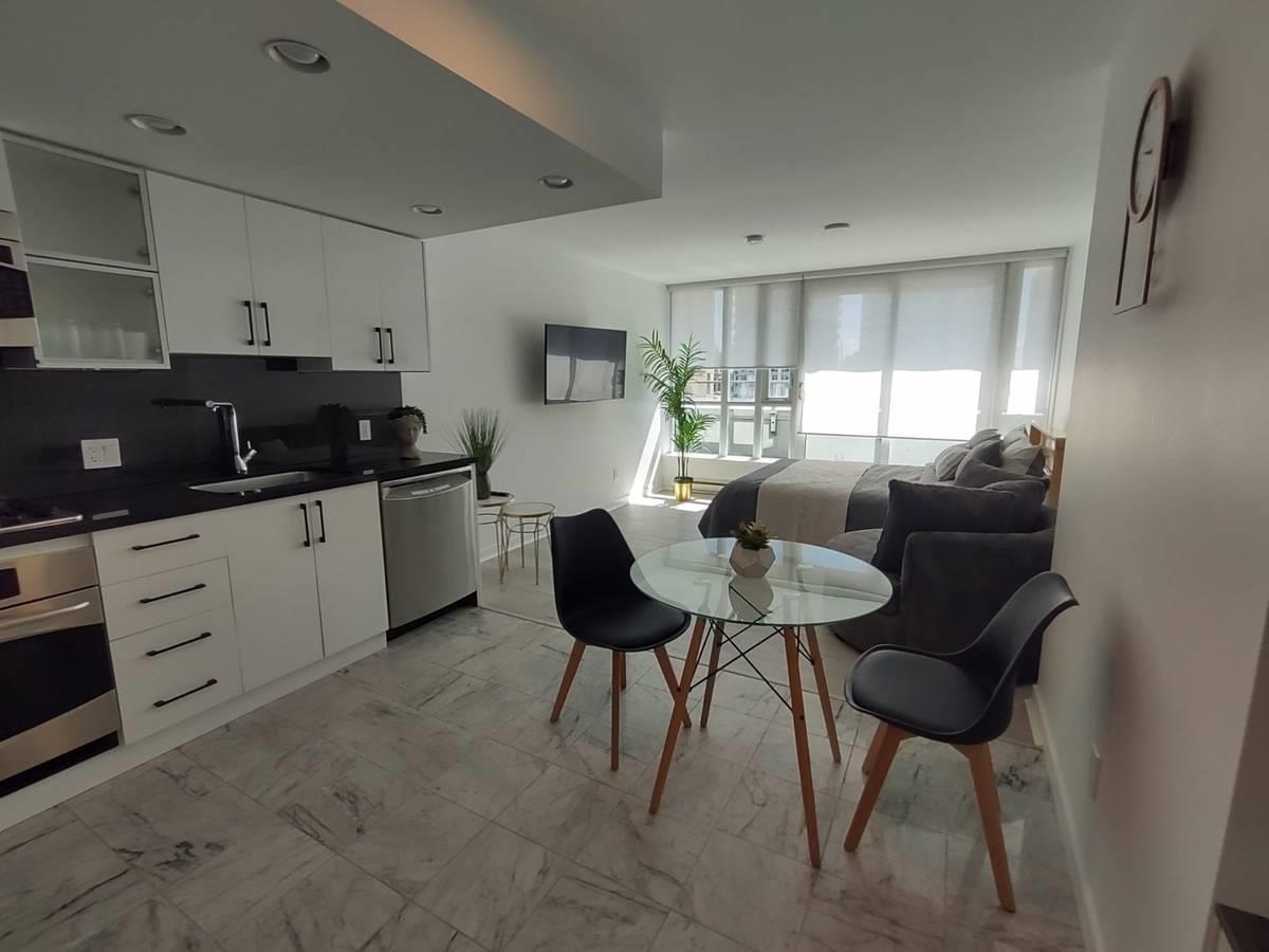 Unit 706 - 833 Seymour Street, Vancouver 3