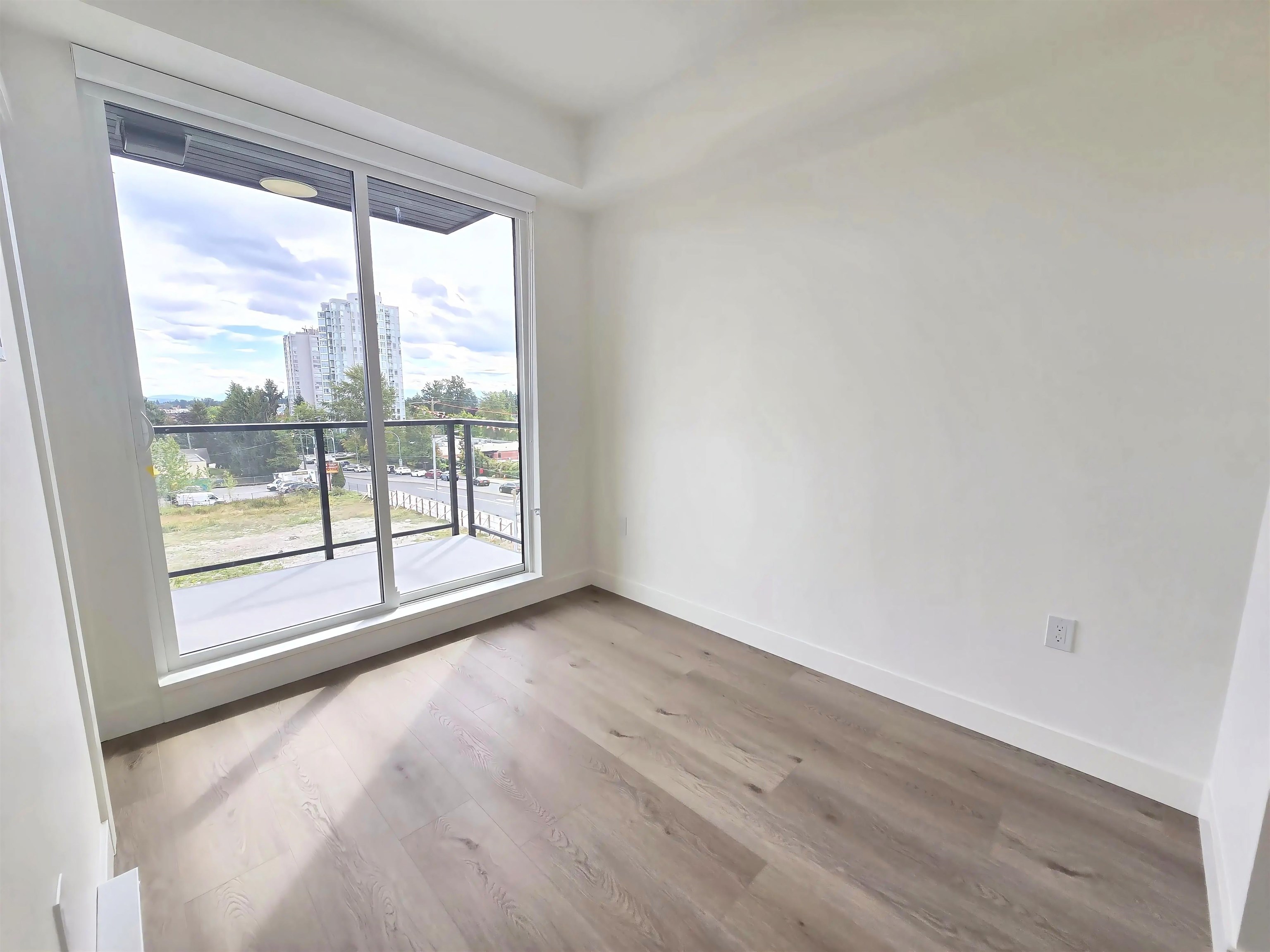 Unit 414 - 10405 147 Street, Surrey 4
