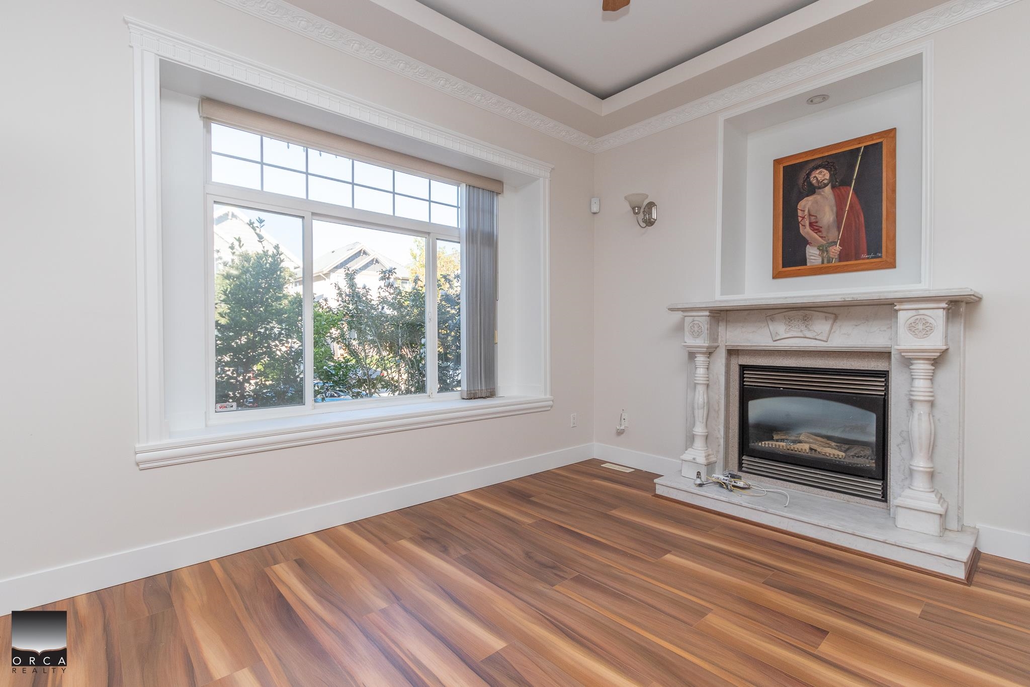 Unit upper level - 19130 69a Avenue, Surrey 2