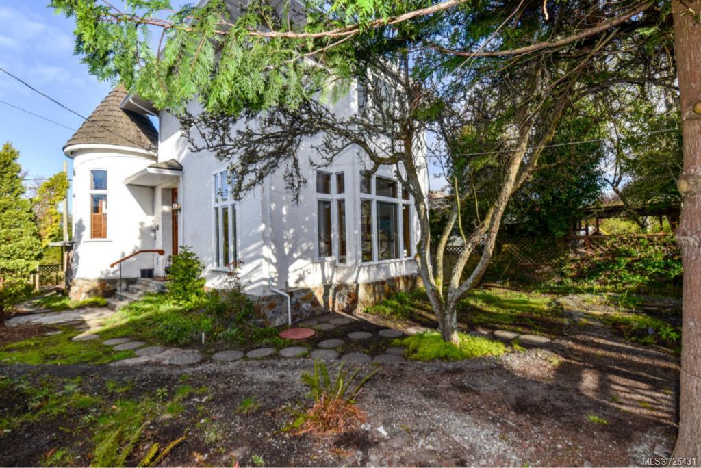 2609 Cadboro Bay Rd, Oak Bay, British Columbia V8R5J3 Sold History