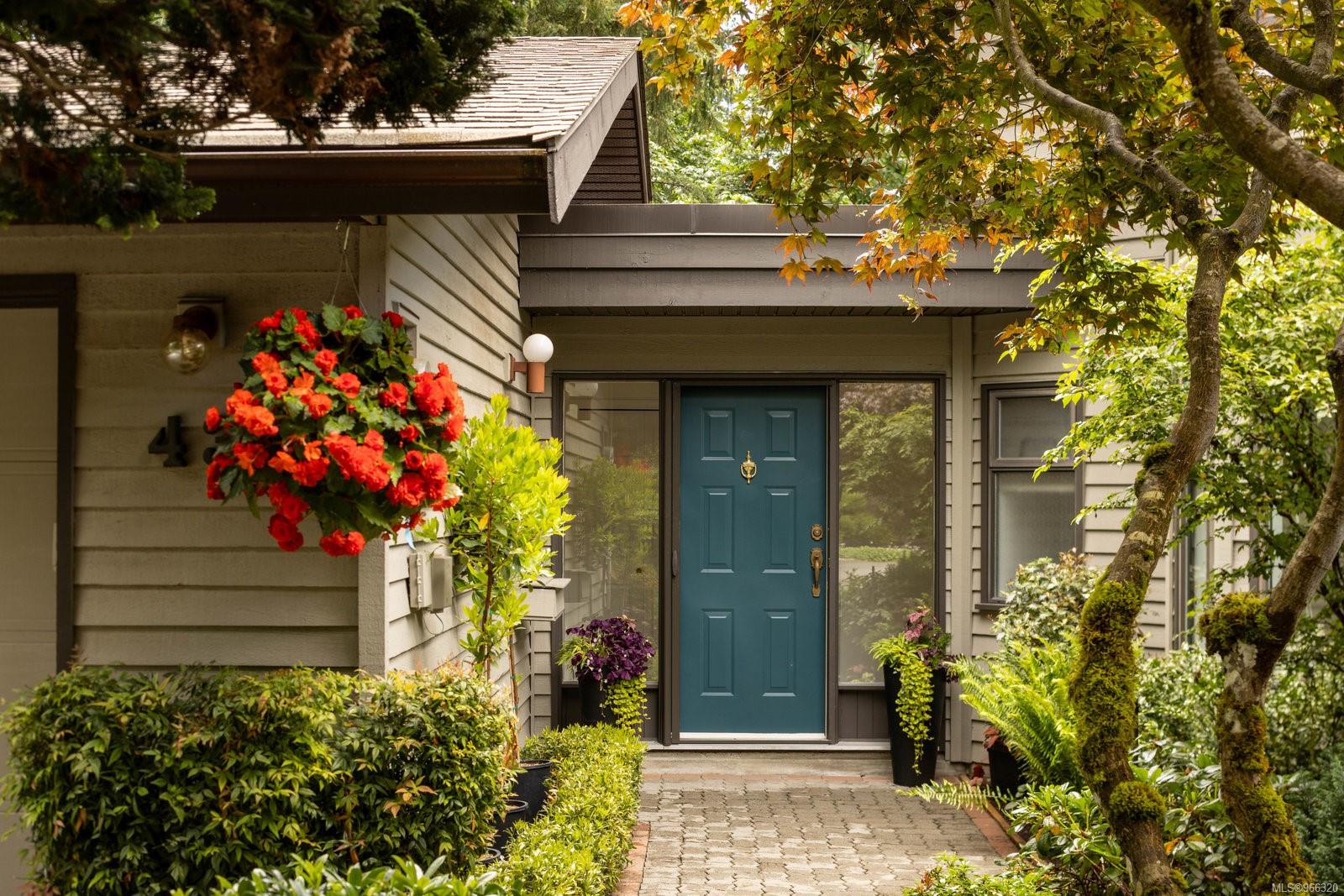 43 1255 Wain Rd, North Saanich, British Columbia V8L4R4 For Sale