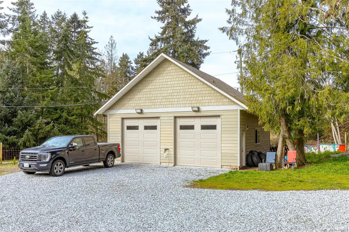 1383 Carlton Dr, Cobble Hill, British Columbia V8H0B7 For Sale | HouseSigma